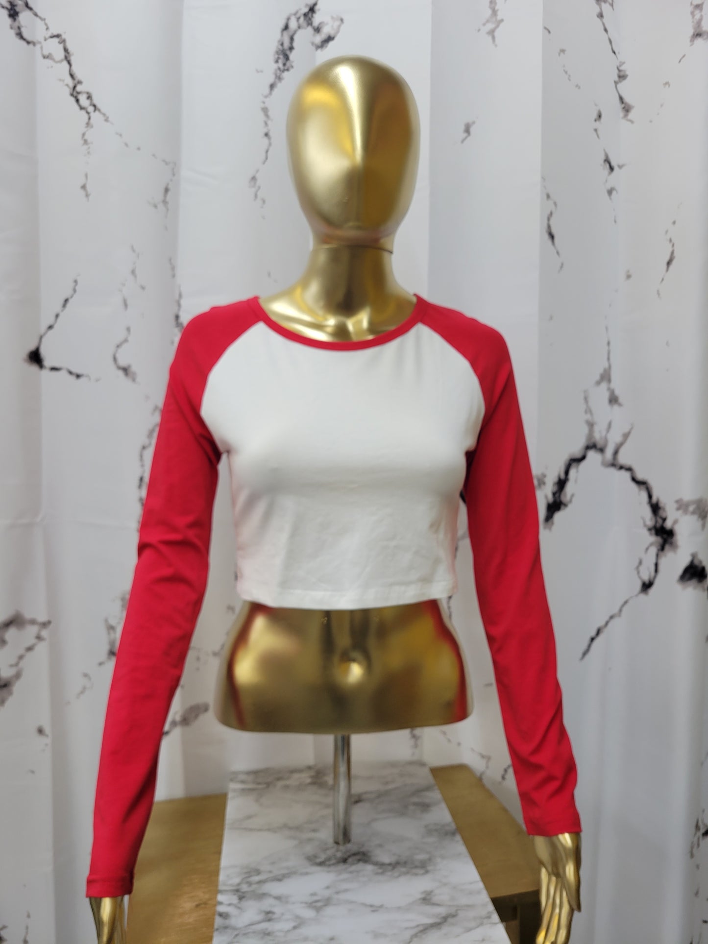 Crop Long Sleeve Raglan Top